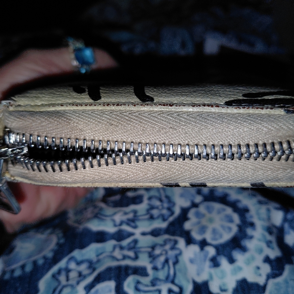MiuMiu Wallet - Picture 6 of 9